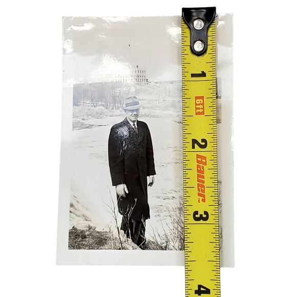 Vtg Man Posing Near Snowy Field Original Monochrome Photography Found - Picture 2 of 4